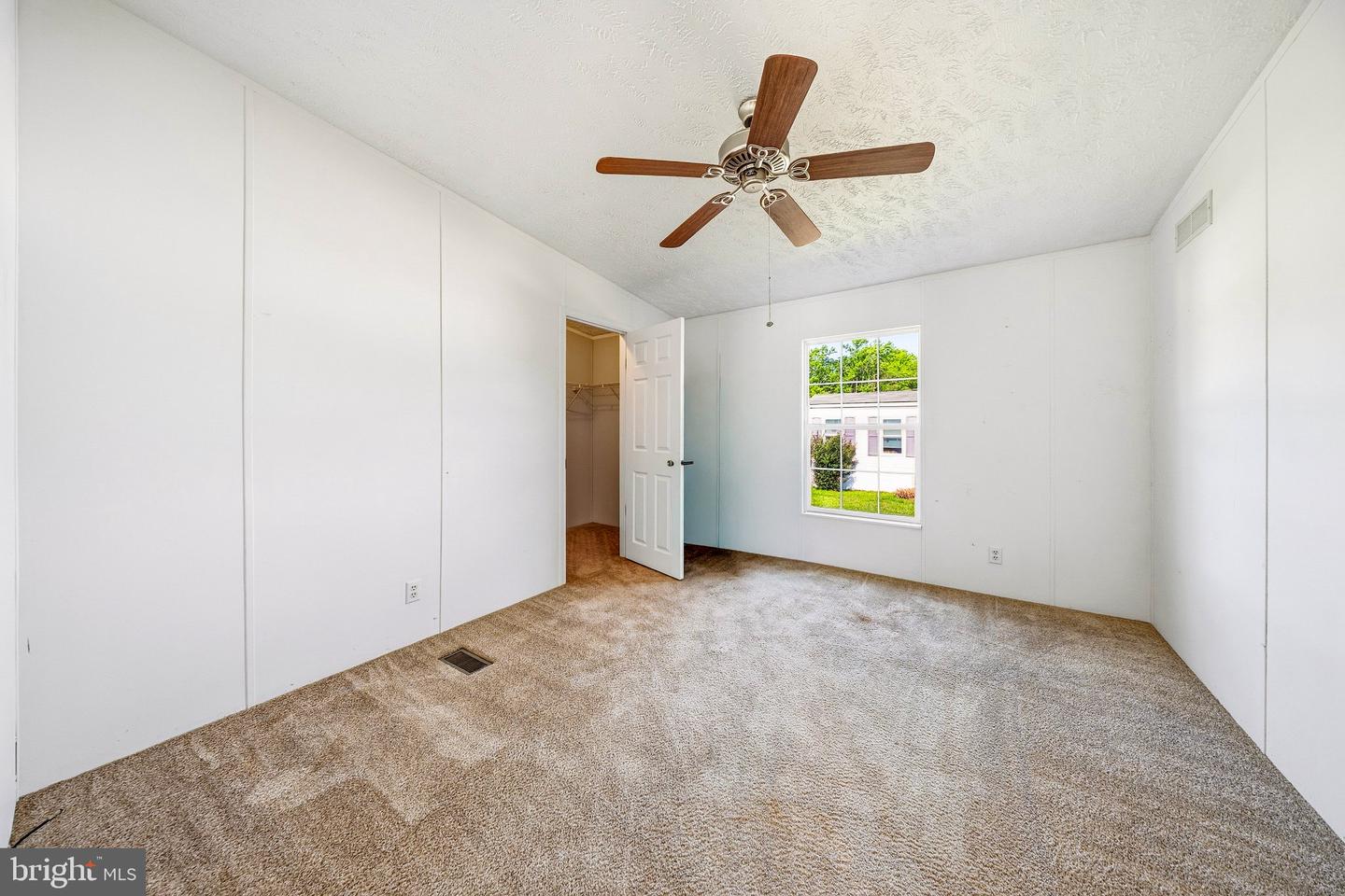 35087 Sunrise Ct Property Photo 12