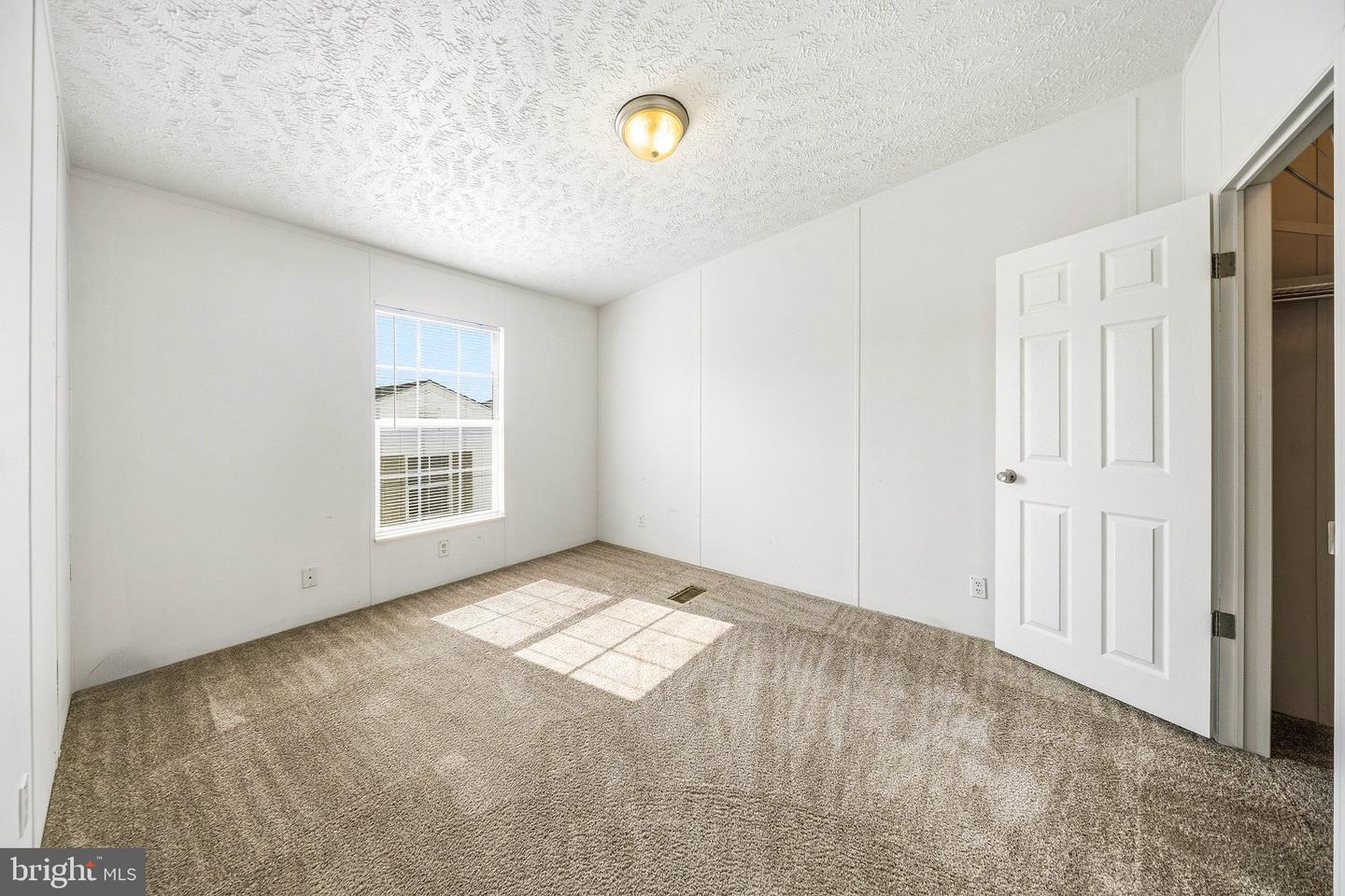 35087 Sunrise Ct Property Photo 13