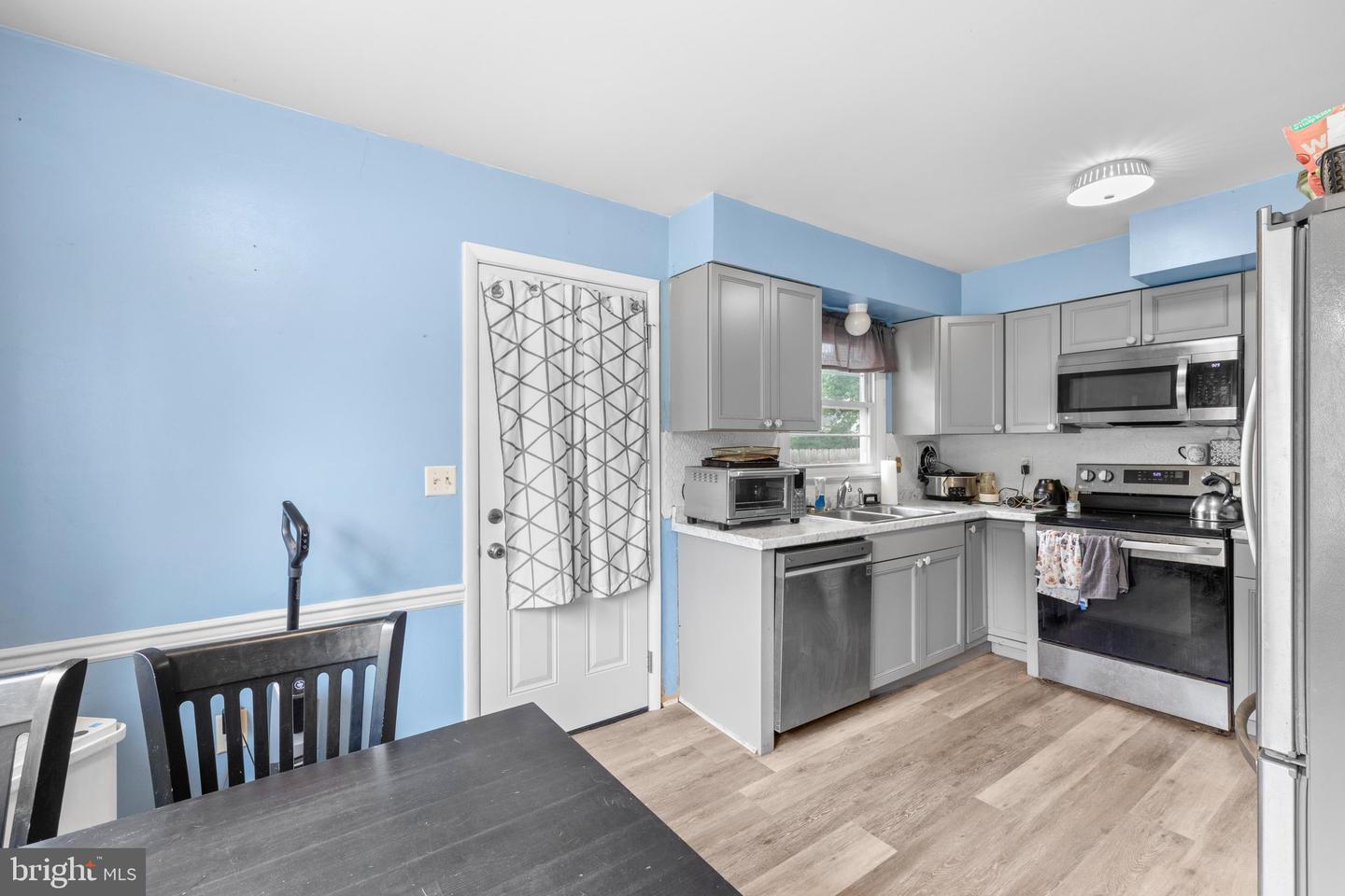 824 Springfield Cir Property Photo 15