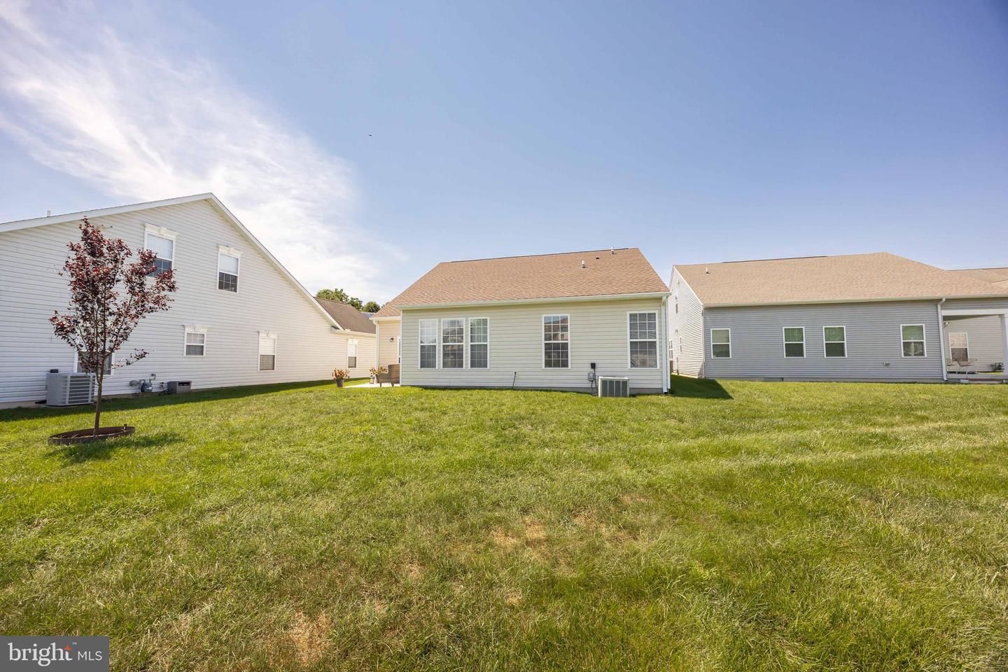 9187 Clubhouse Dr Property Photo 12