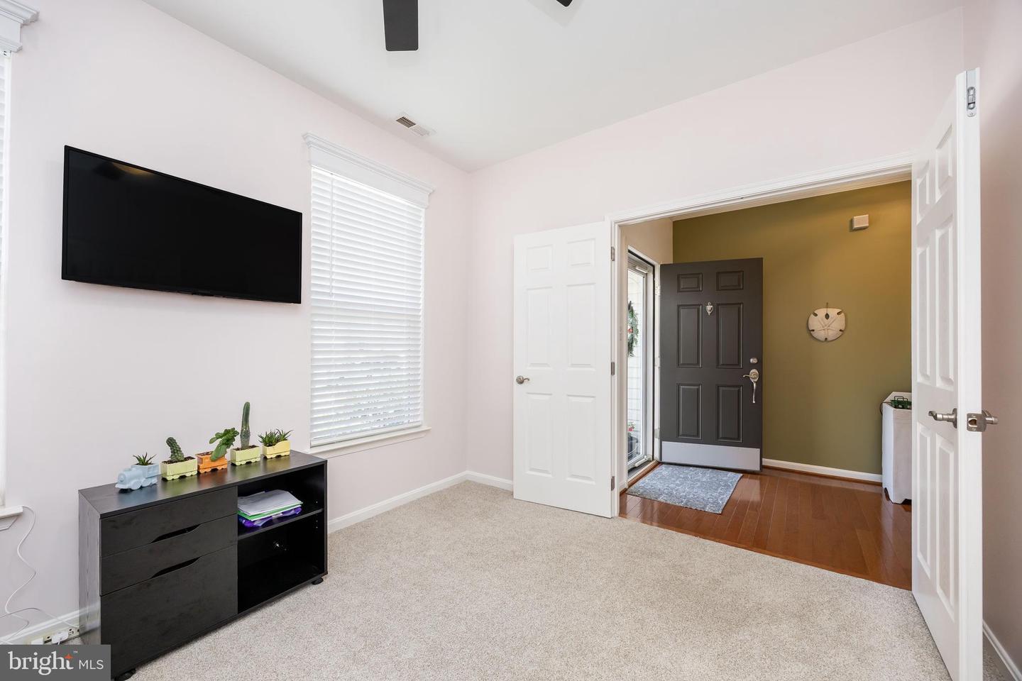9187 Clubhouse Dr Property Photo 20