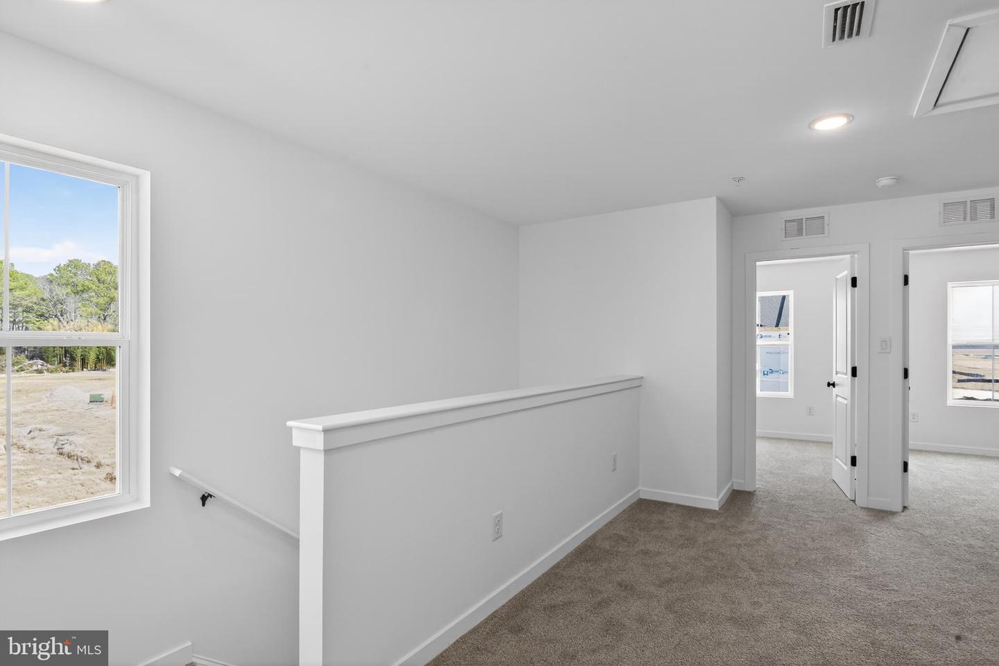 306 Clement Loop Property Photo 10