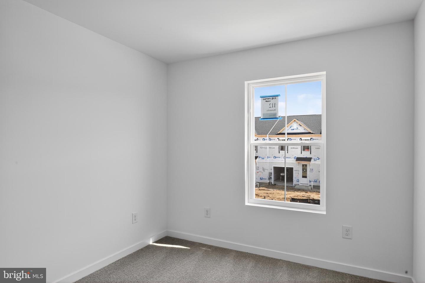 306 Clement Loop Property Photo 18