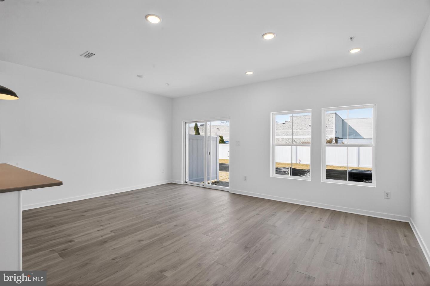 306 Clement Loop Property Photo 21