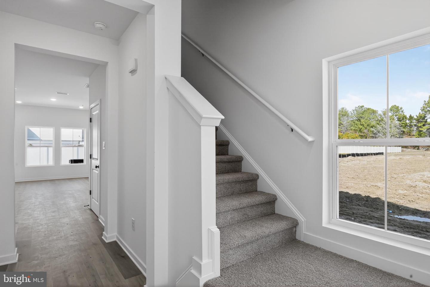 306 Clement Loop Property Photo 22