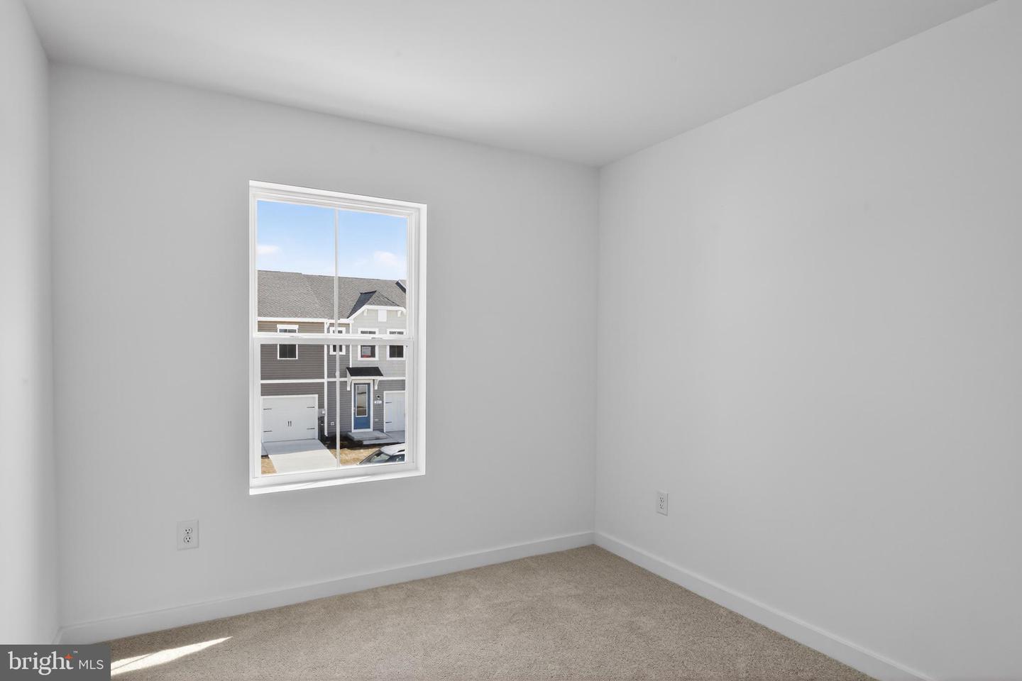 302 Clement Loop Property Photo 20