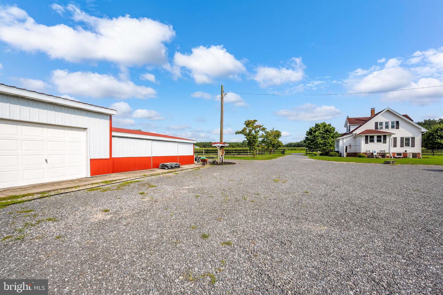 9140 Athol Rd Property Photo 4