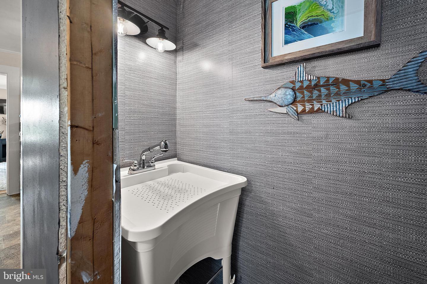 9140 Athol Rd Property Photo 34
