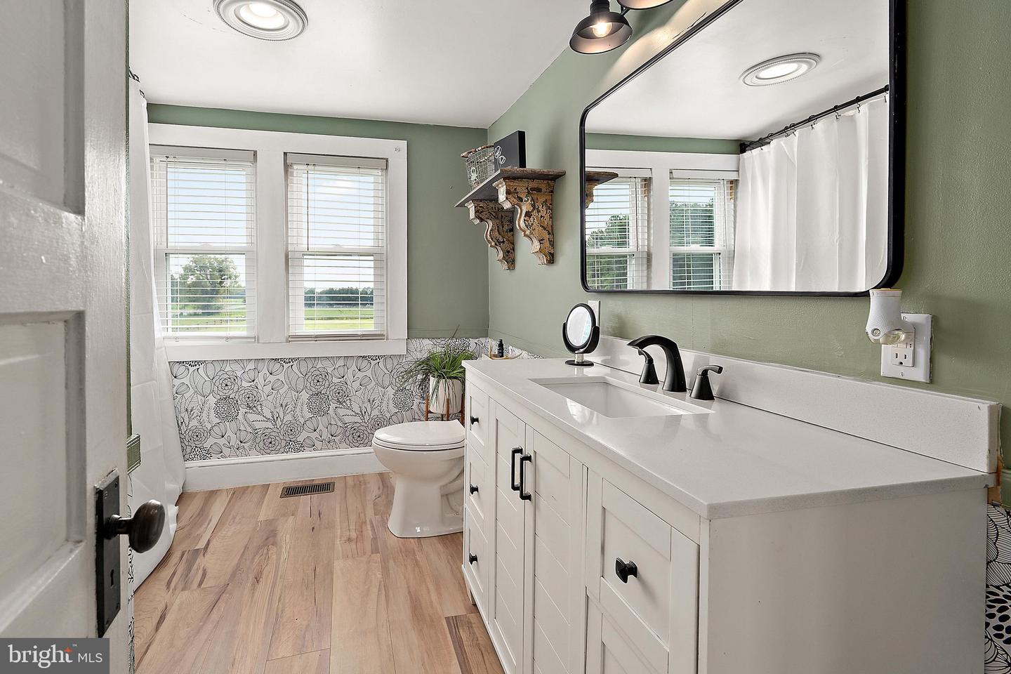 9140 Athol Rd Property Photo 38