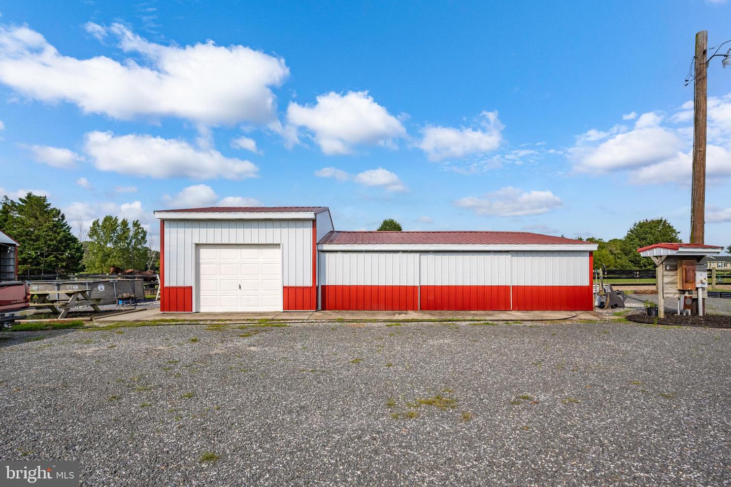 9140 Athol Rd Property Photo 57