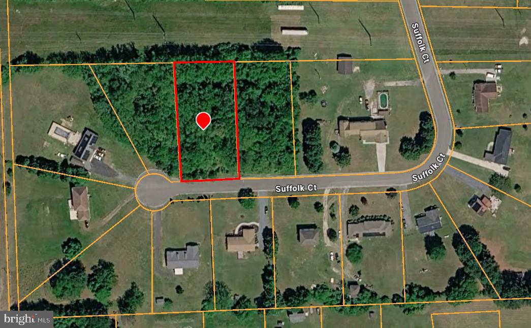 641 Suffolk Ct Property Photo 11