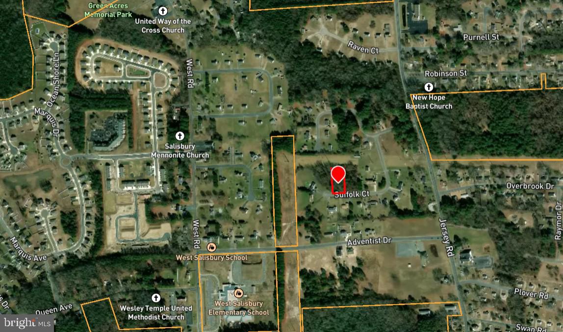 641 Suffolk Ct Property Photo 13