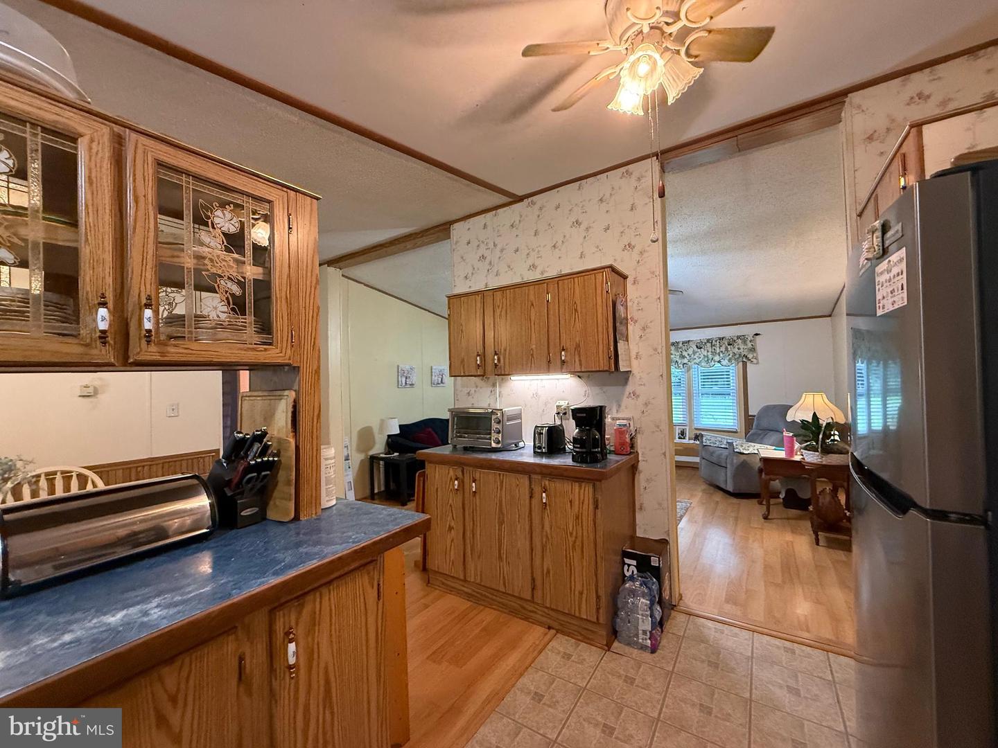 23358 Capitola Rd Property Photo 9