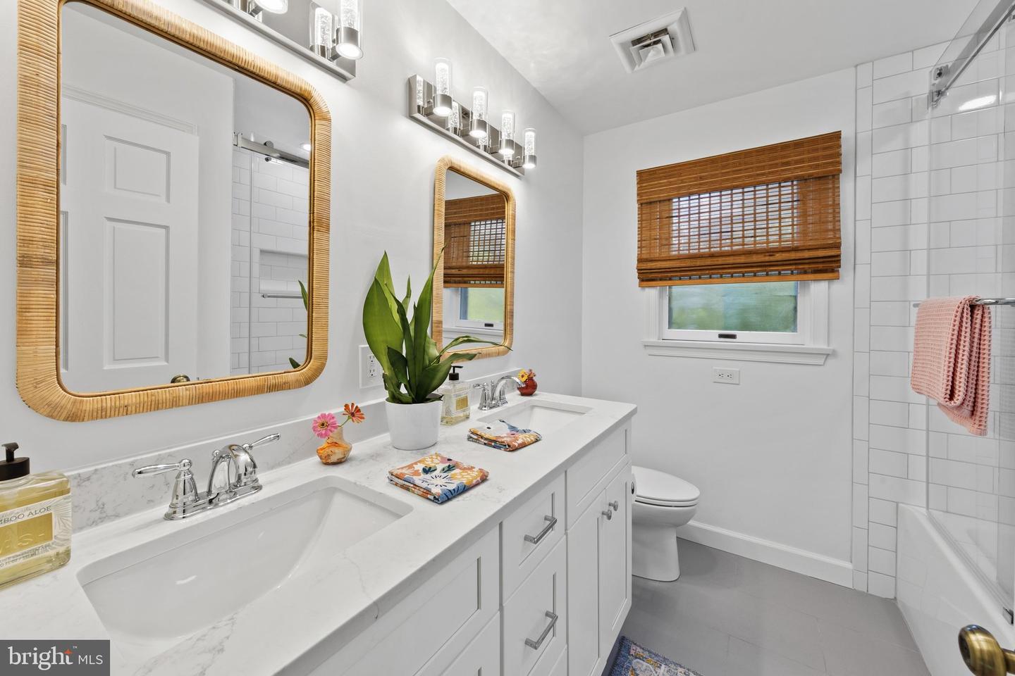 602 Crestview Ln Property Photo 38