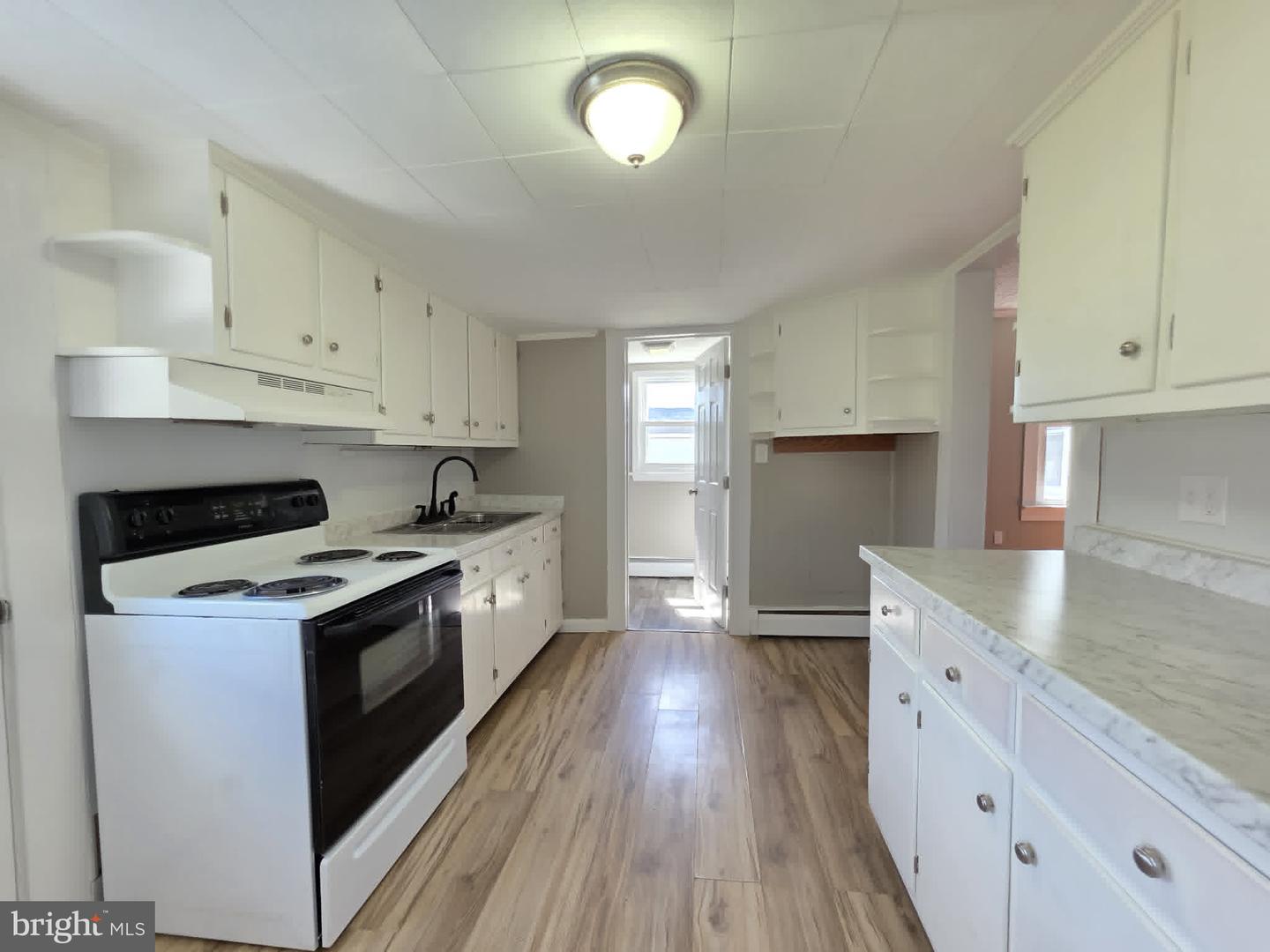 28419 Old Quantico Rd #b Property Photo 6