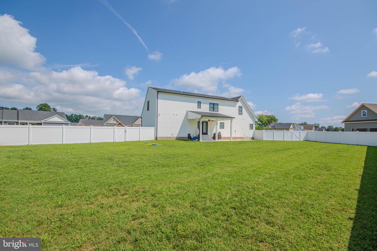 27152 Equestrian Dr Property Photo 43