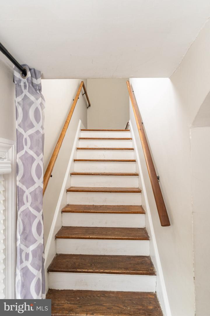 1109 N Division St Property Photo 29