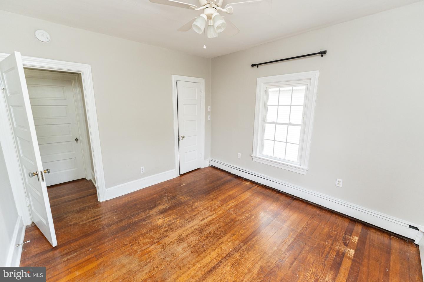 1109 N Division St Property Photo 33