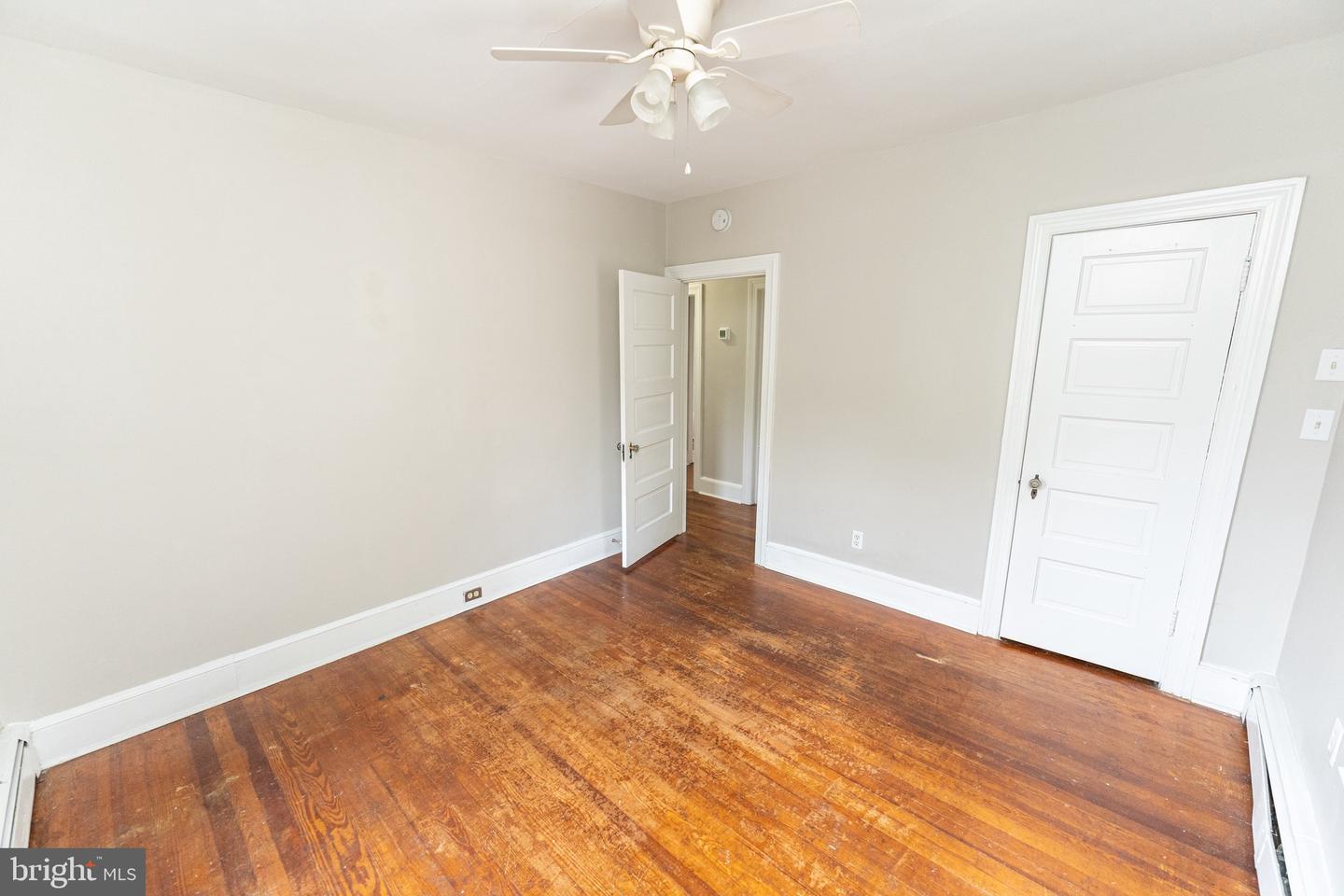 1109 N Division St Property Photo 34