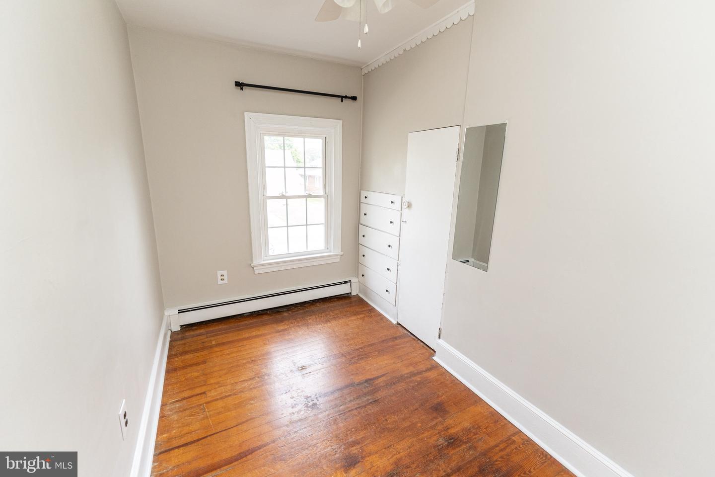 1109 N Division St Property Photo 36