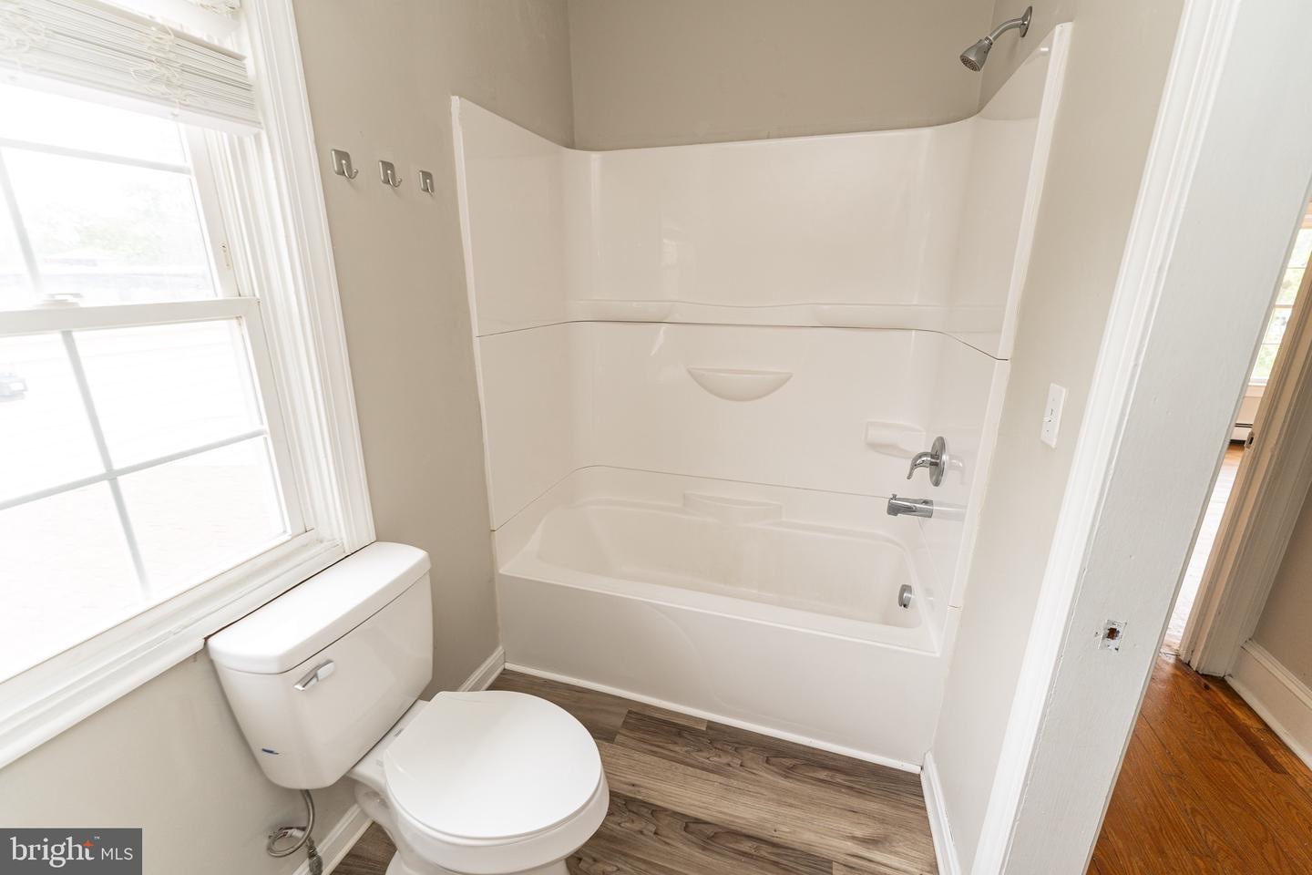 1109 N Division St Property Photo 40