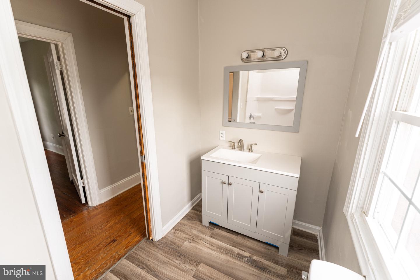 1109 N Division St Property Photo 41