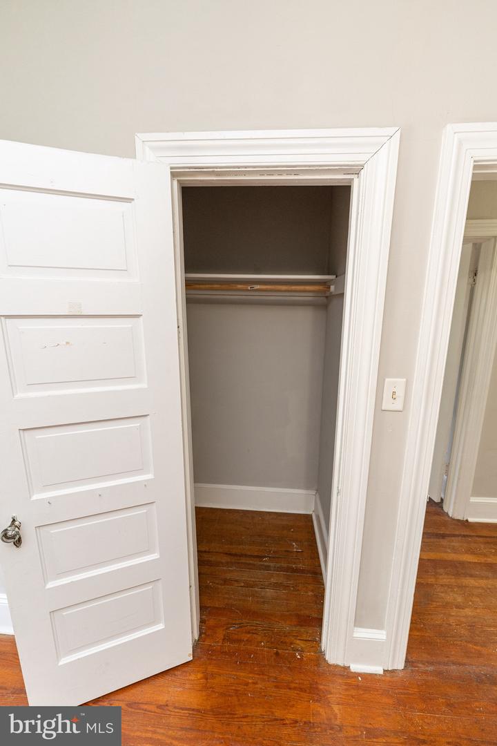 1109 N Division St Property Photo 45