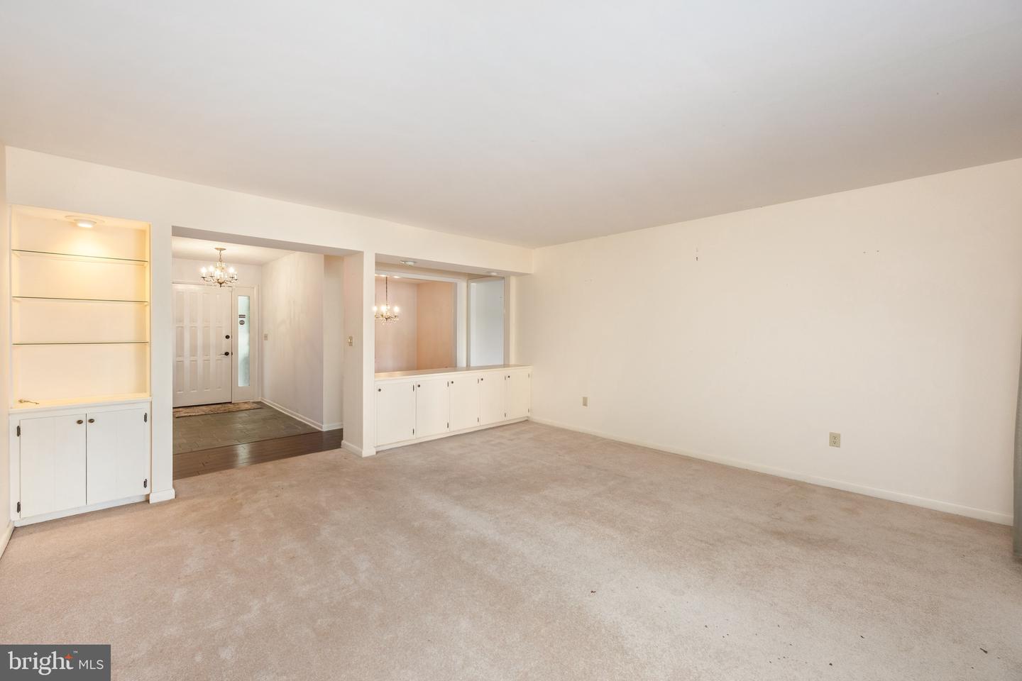 8000 Pintail Dr Property Photo 10