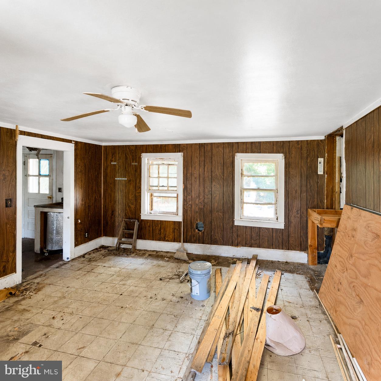 7010 Archie Dennis Rd Property Photo 2