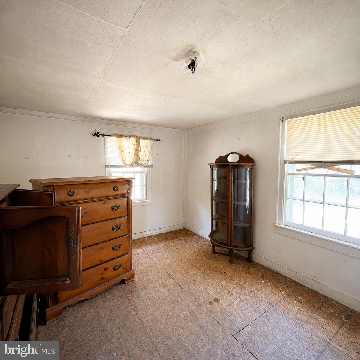 7010 Archie Dennis Rd Property Photo 3