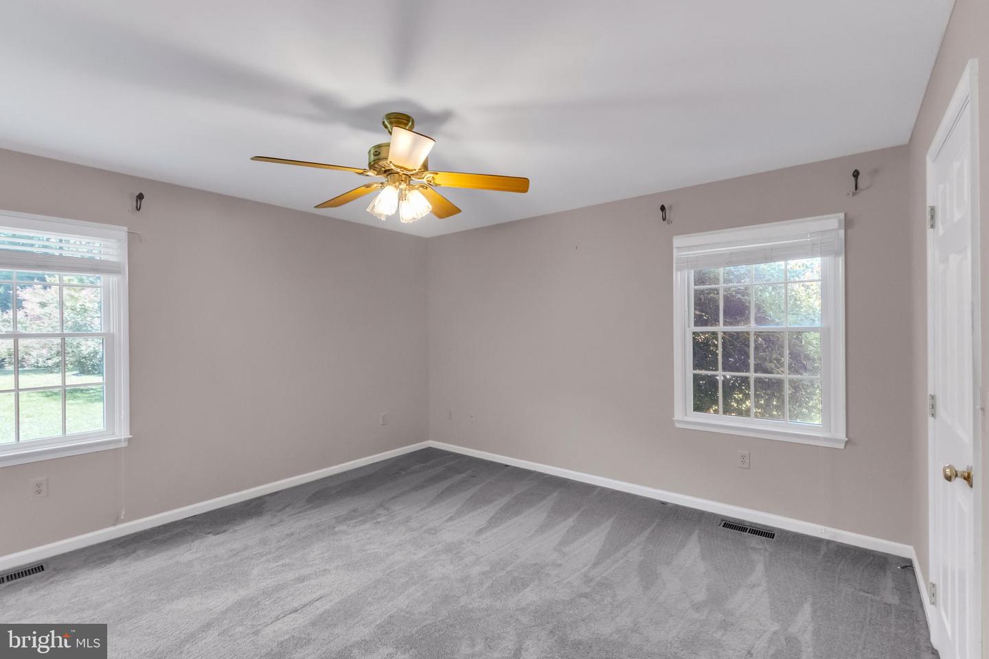 305 Gunbys Mill Dr Property Photo 26