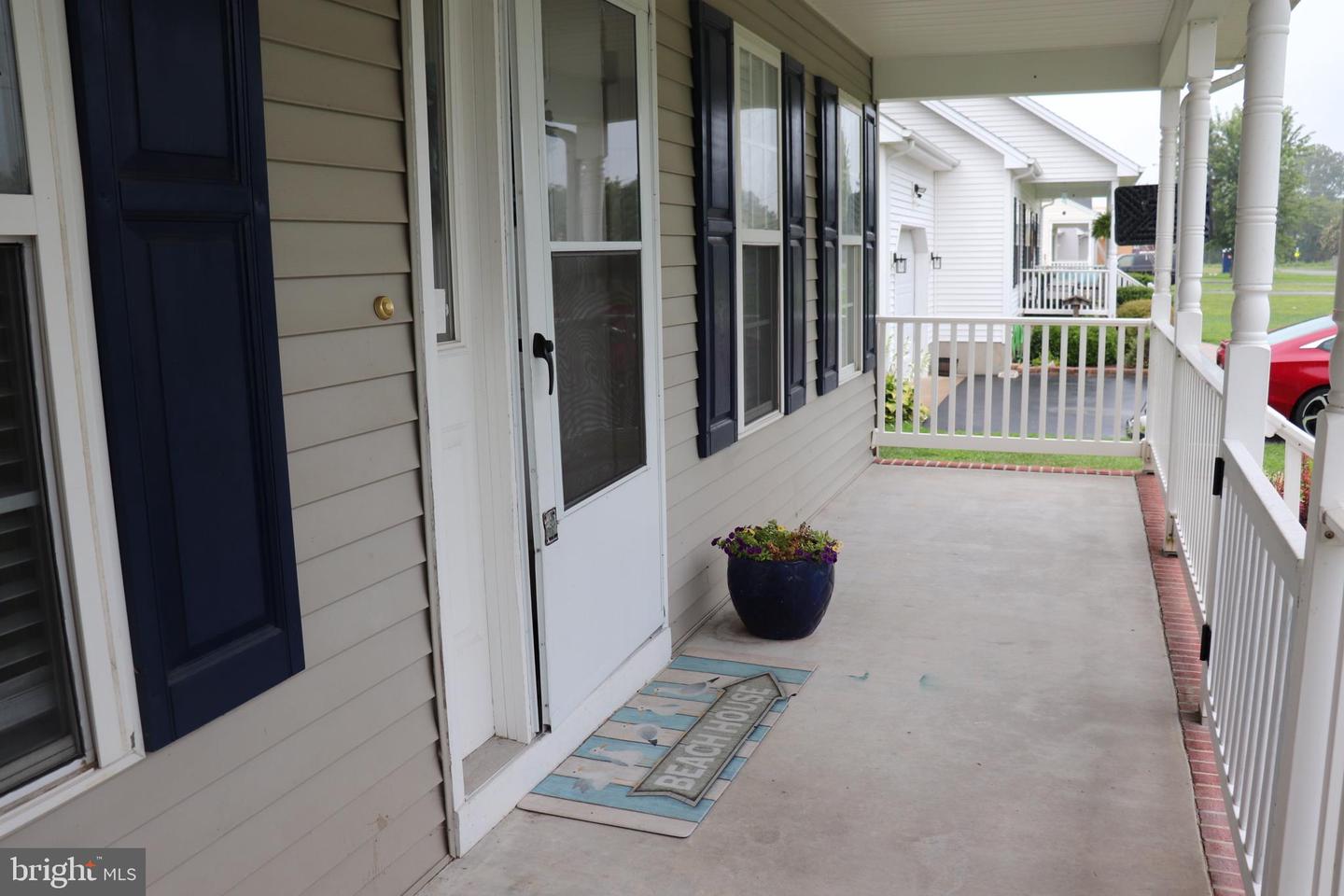 34762 Main St Property Photo 7