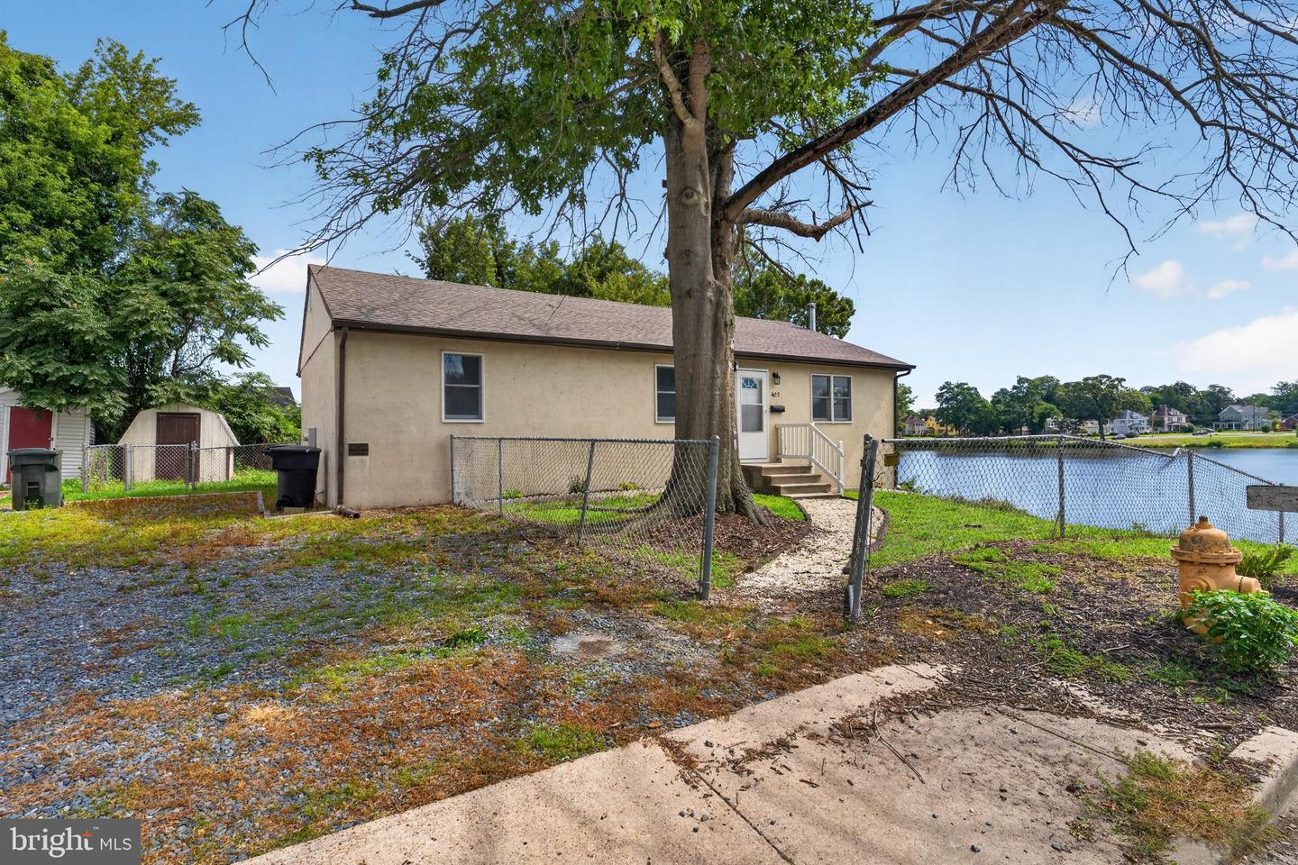 403 Rose St Property Photo 4