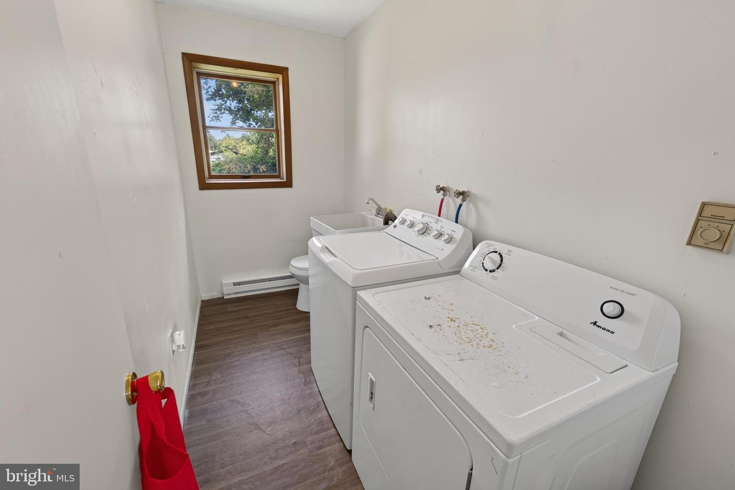 403 Rose St Property Photo 25