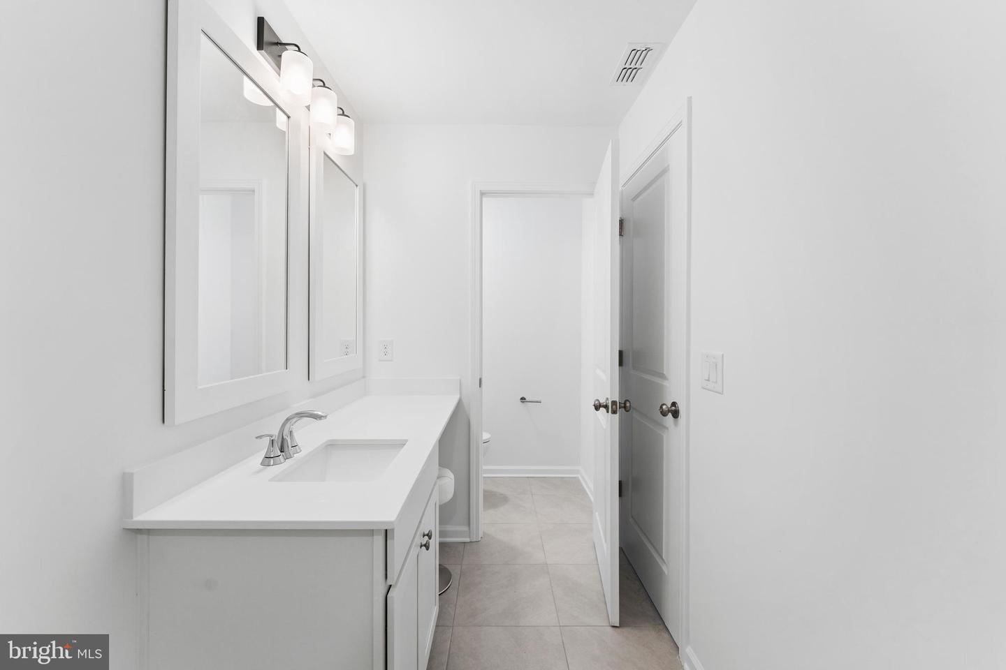 313 Clement Loop Property Photo 15