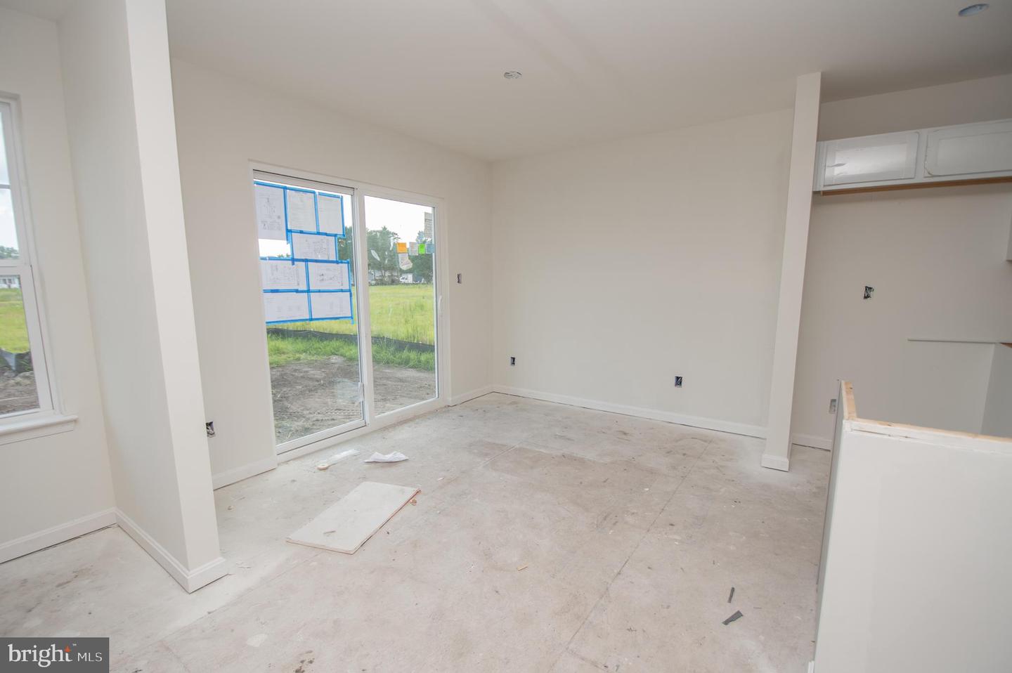 34910 Main St Property Photo 4
