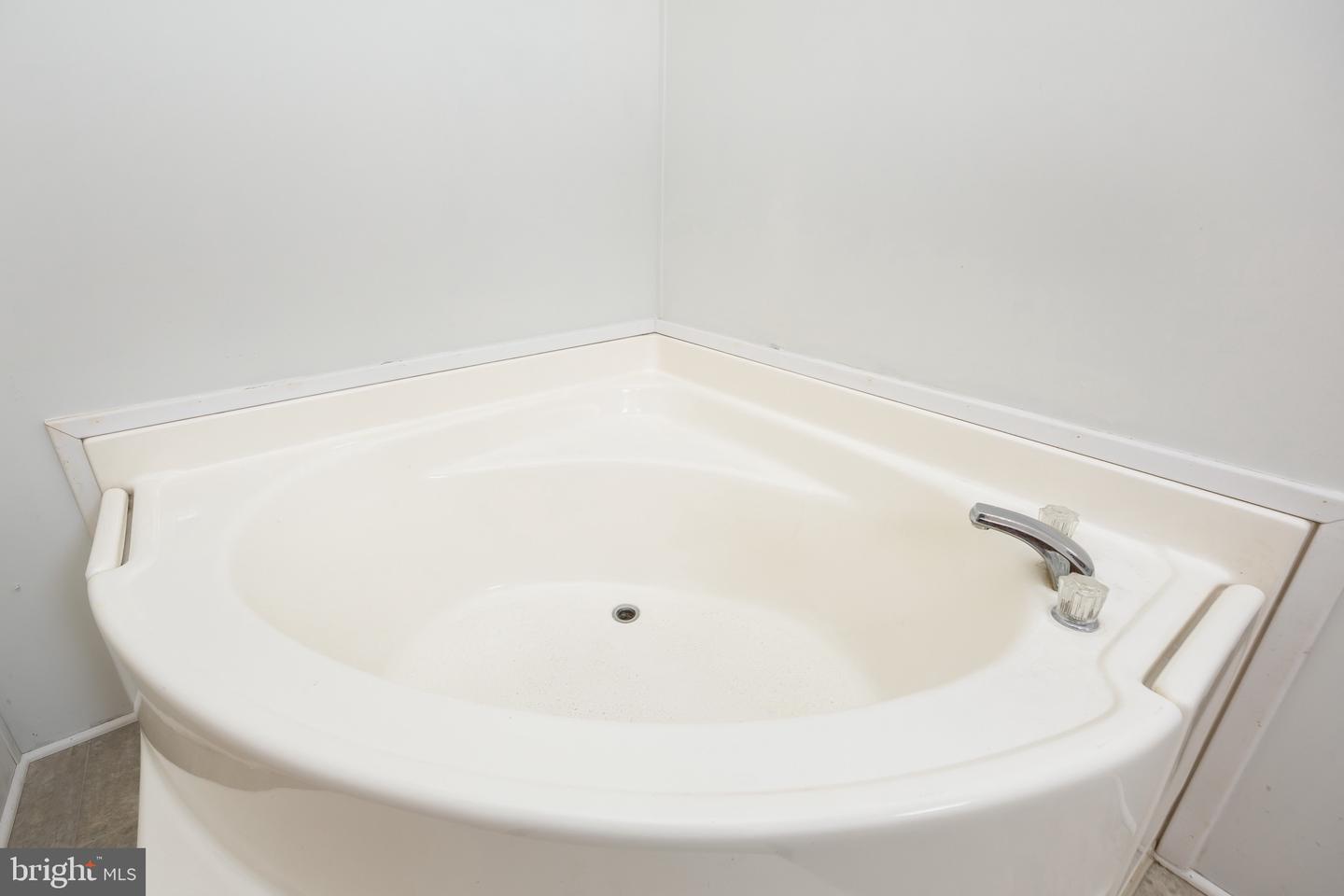 35183 Diva Ct Property Photo 27