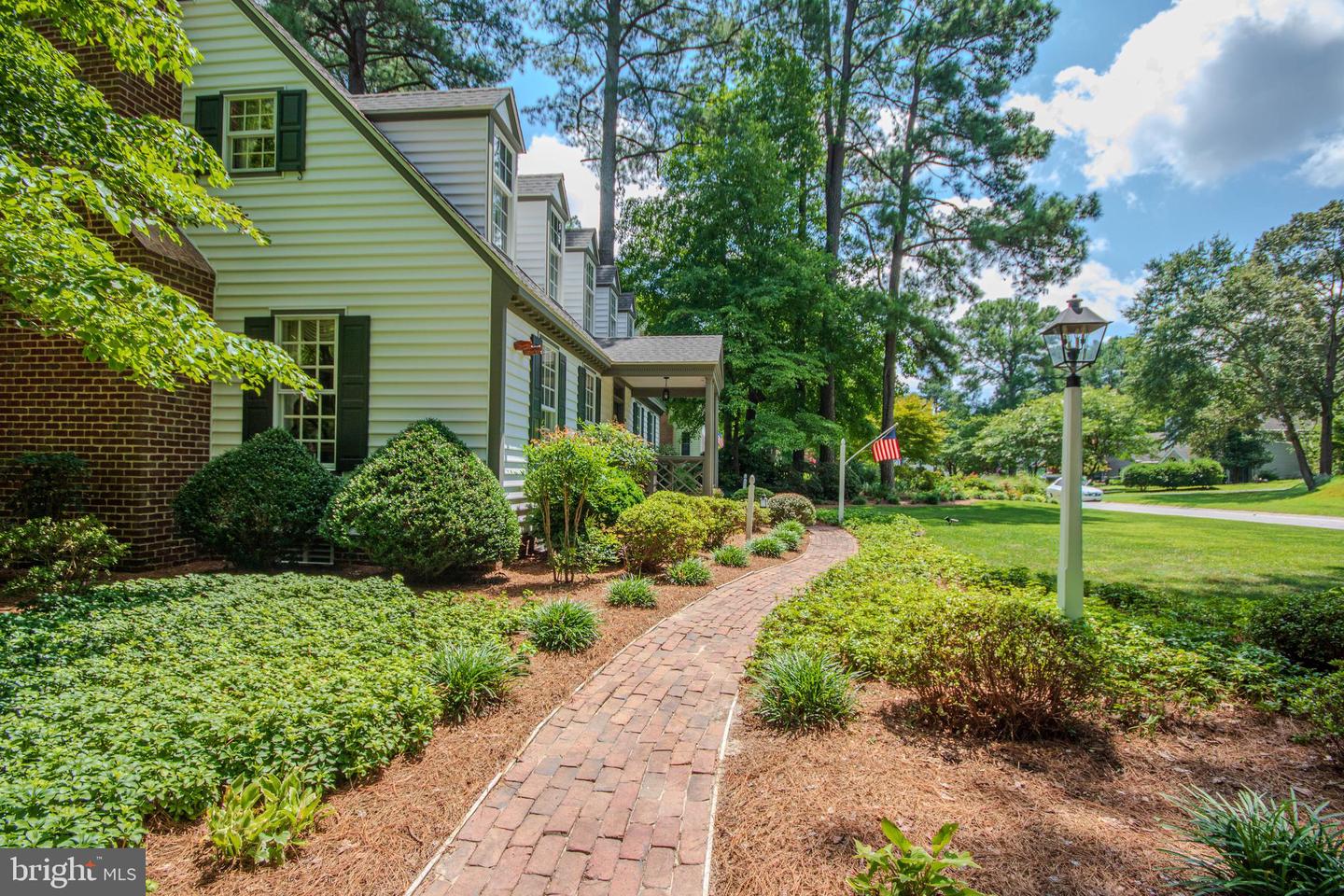 115 Autumn Ln Property Photo 7