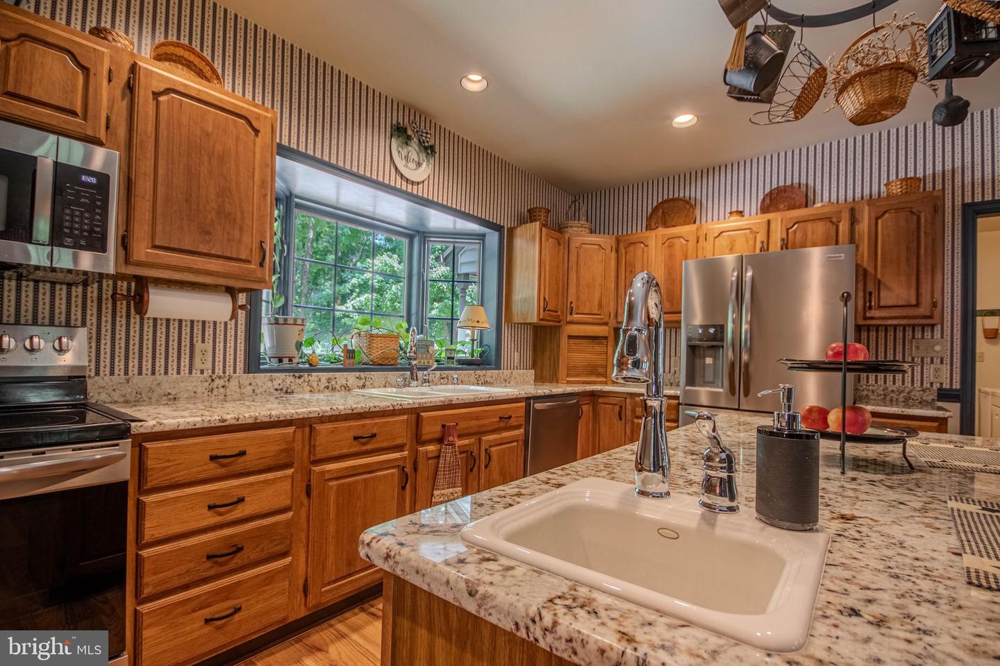 115 Autumn Ln Property Photo 21