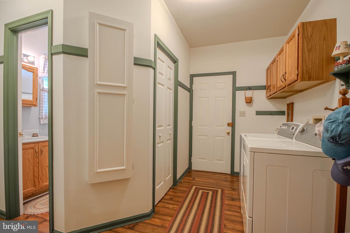 115 Autumn Ln Property Photo 26