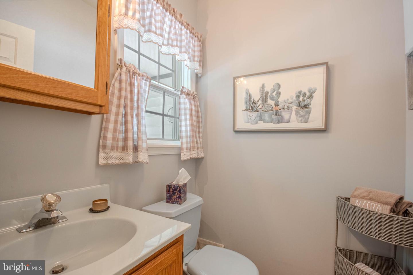 115 Autumn Ln Property Photo 27