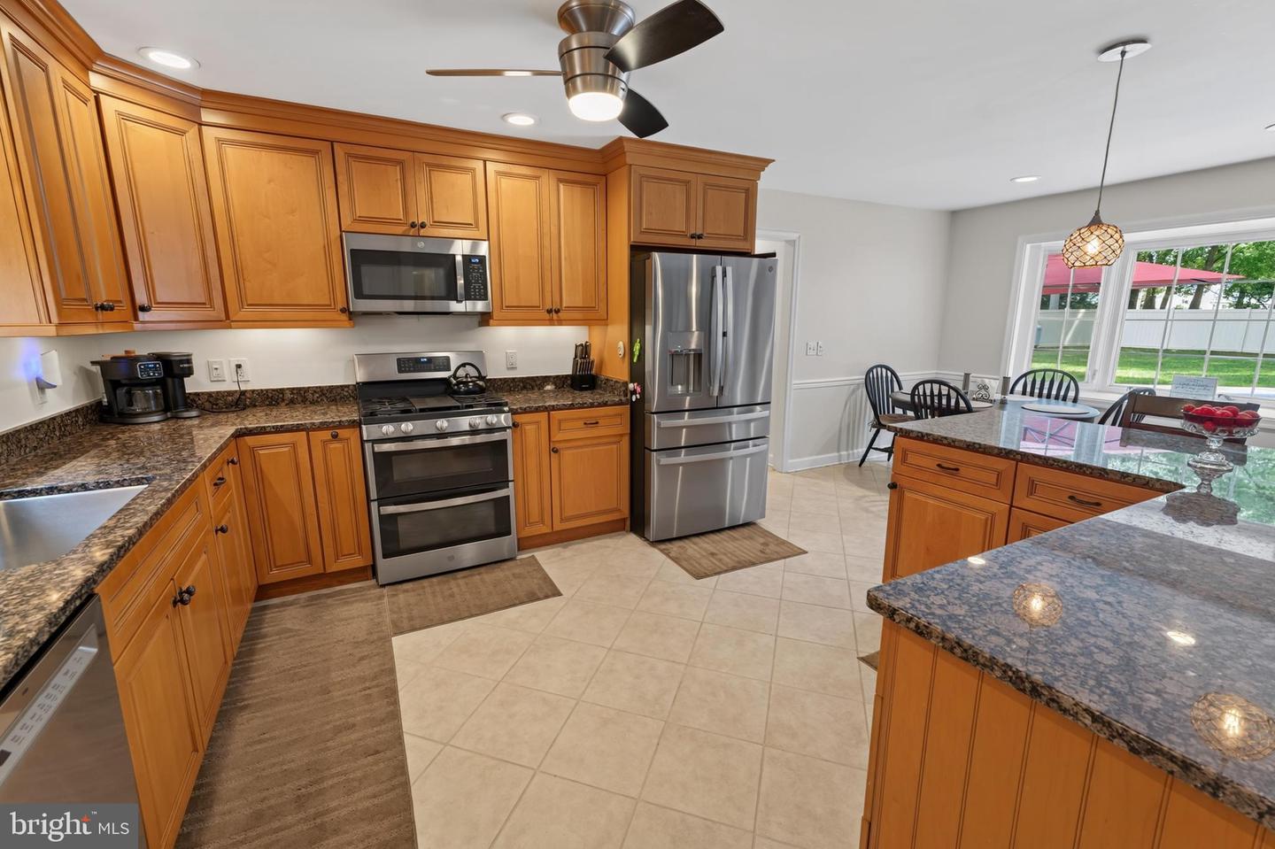 5545 Nithsdale Dr Property Photo 14