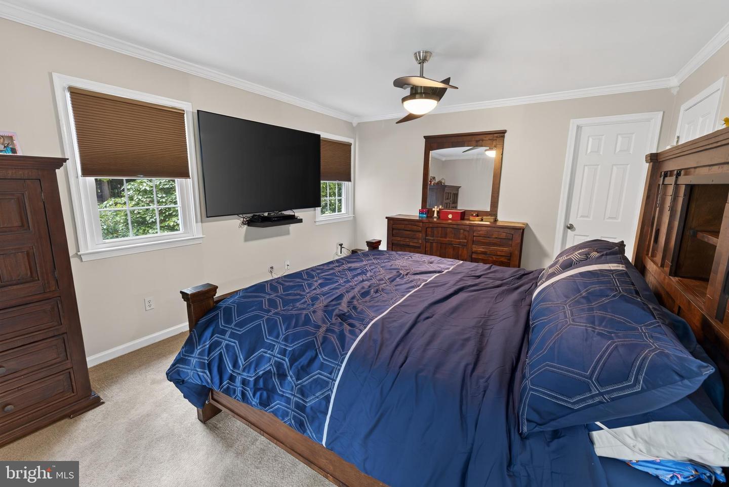 5545 Nithsdale Dr Property Photo 21