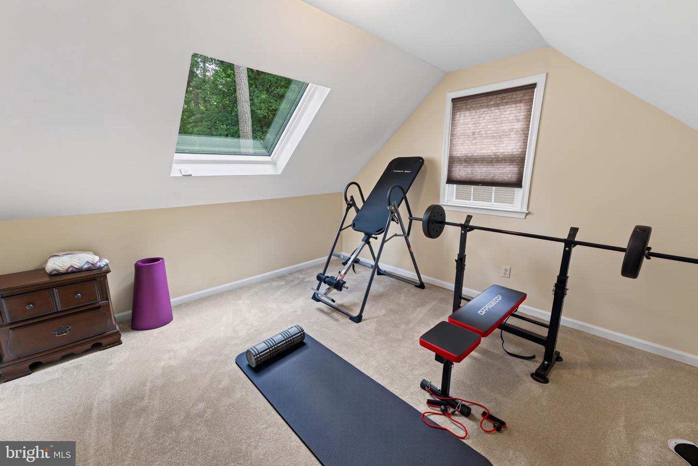5545 Nithsdale Dr Property Photo 28