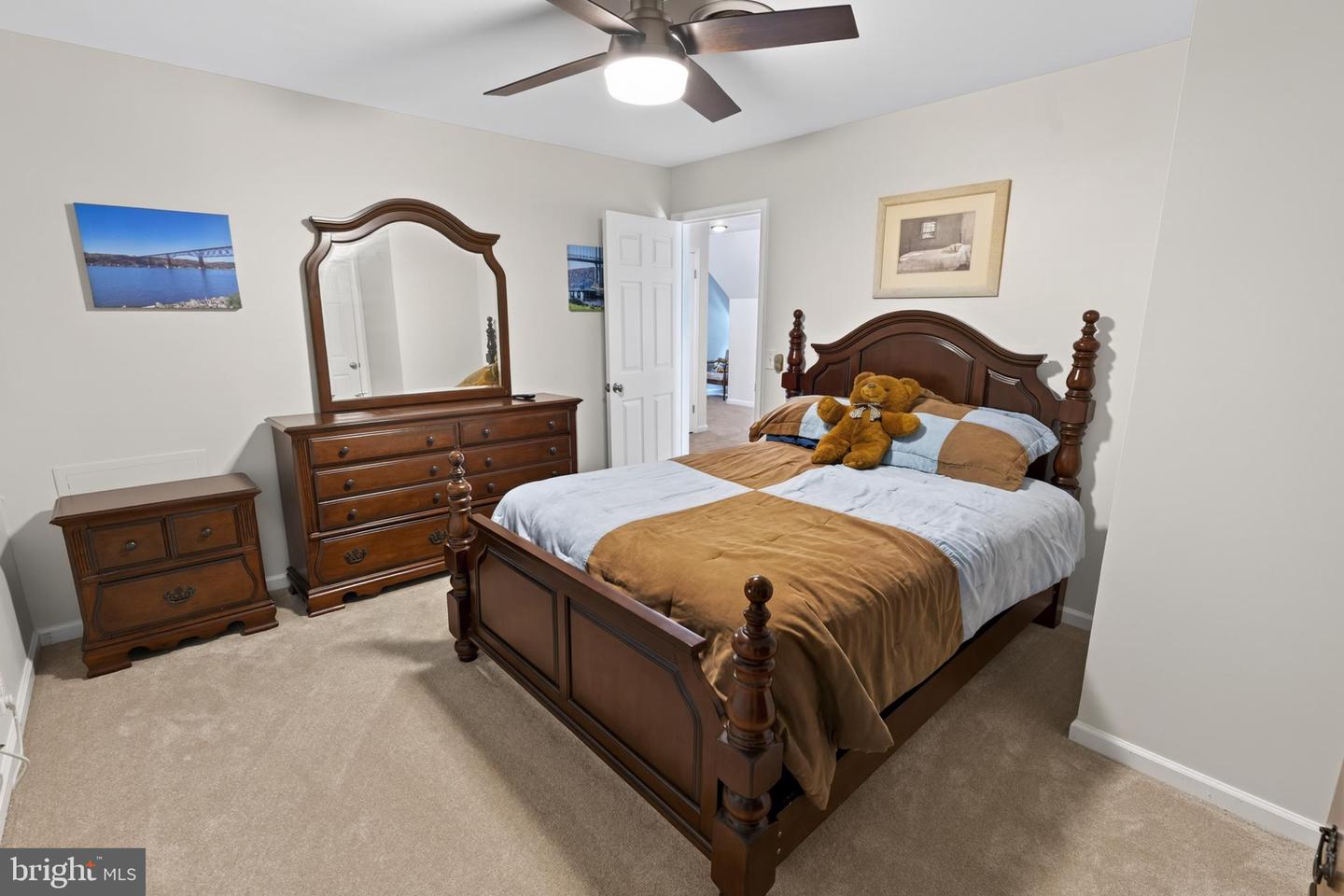 5545 Nithsdale Dr Property Photo 33