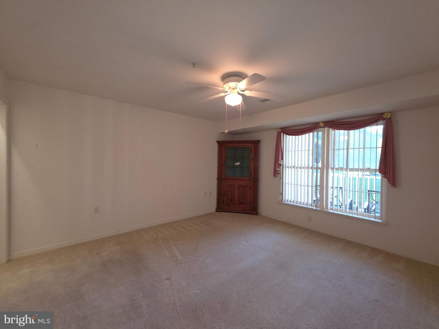 1105 S Schumaker Dr #b-106 Property Photo 15