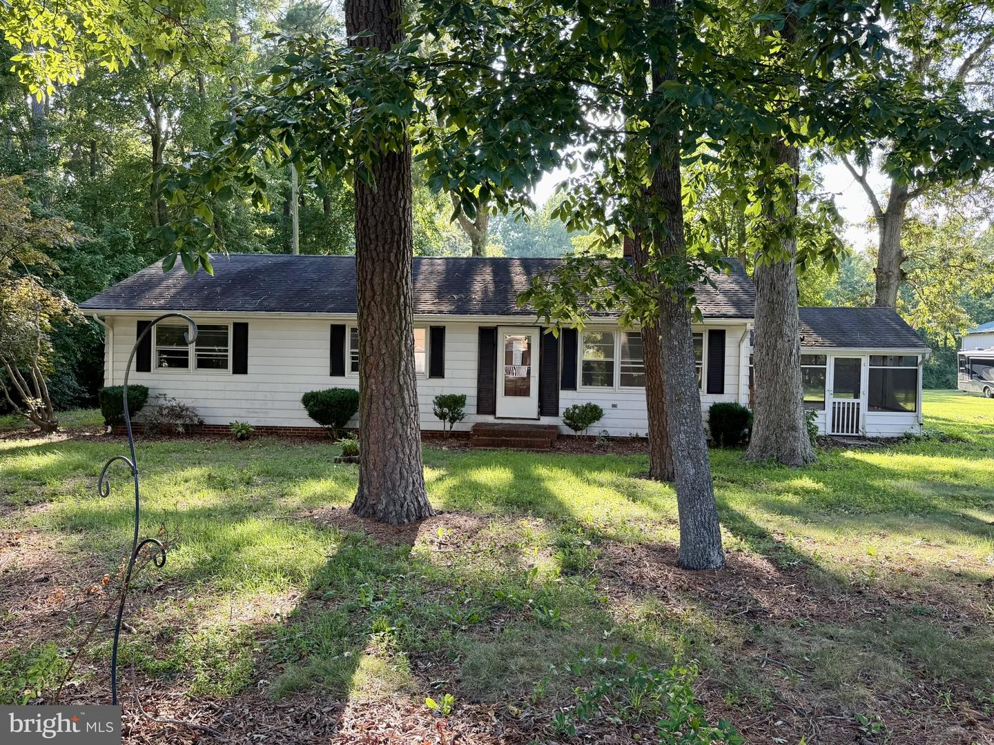 6682 Quercus Dr Property Photo 1
