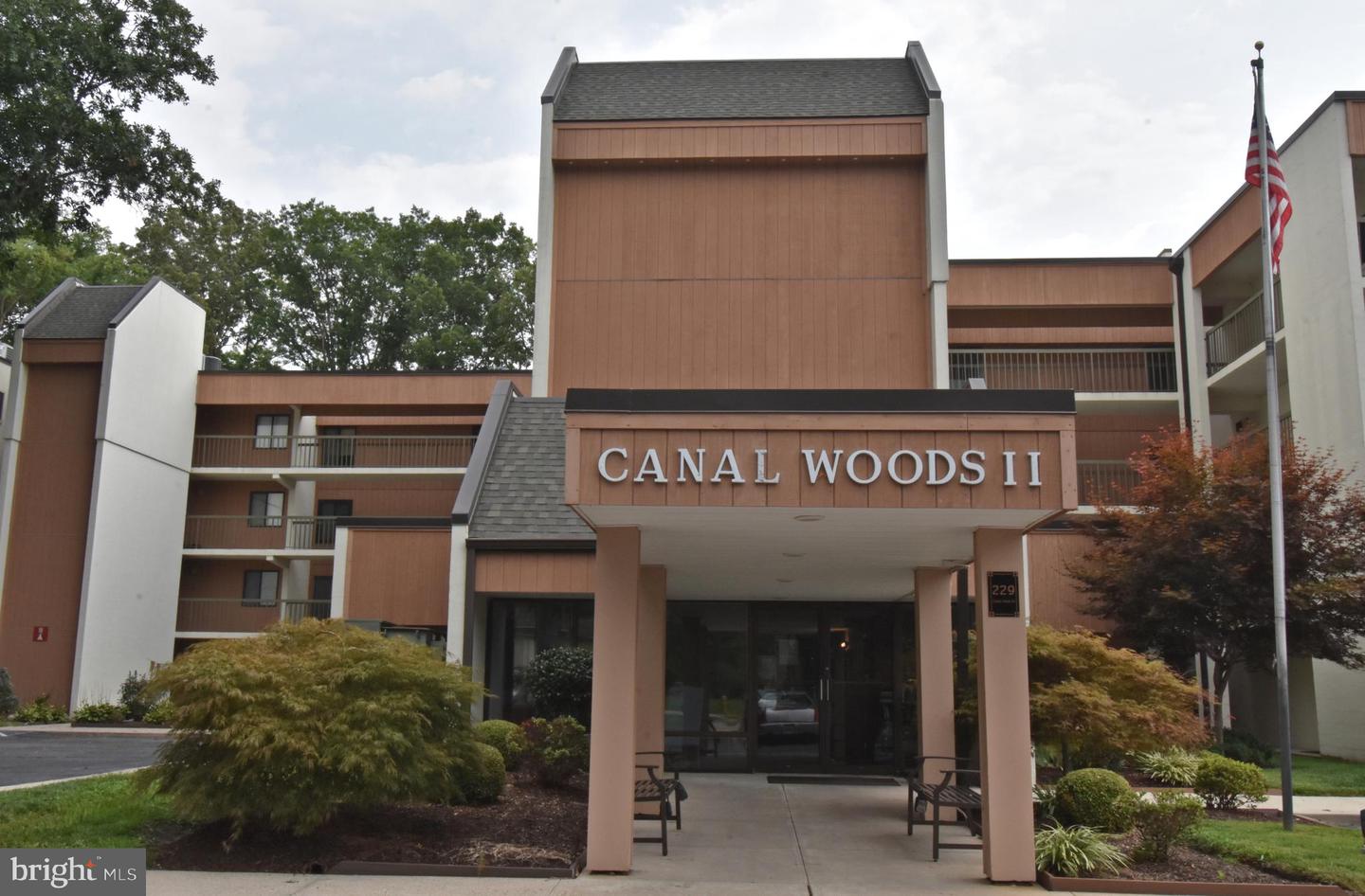 229 CANAL PARK DR #404 Property Photo 1