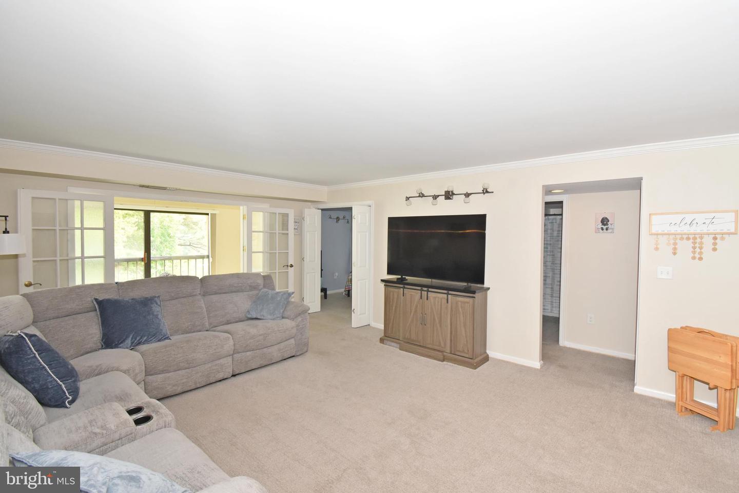 229 Canal Park Dr #404 Property Photo 6
