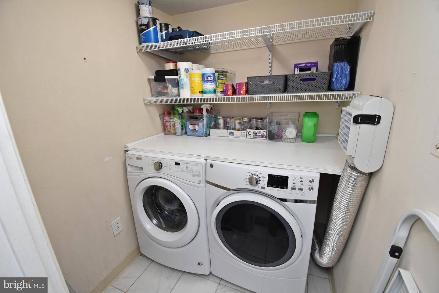 229 Canal Park Dr #404 Property Photo 14